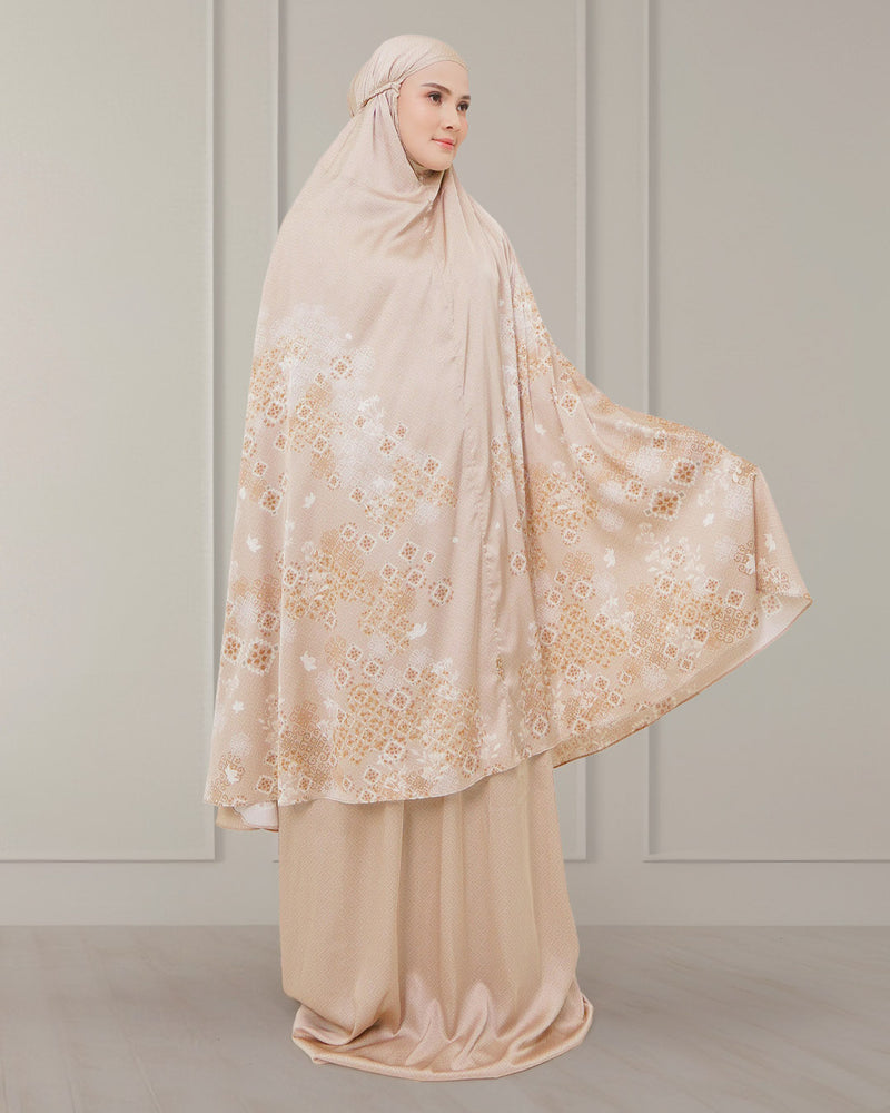 Airi Prayer Robe - Soft Brown