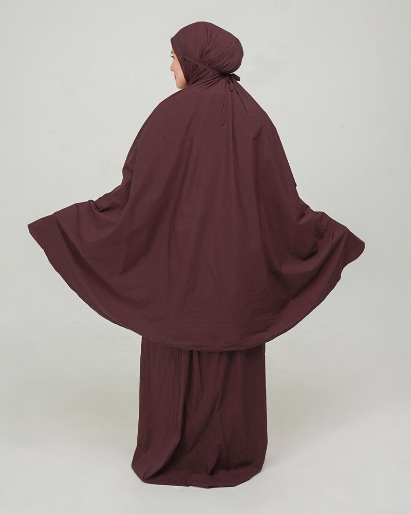 Qilla Travel Prayer Robe - Maroon