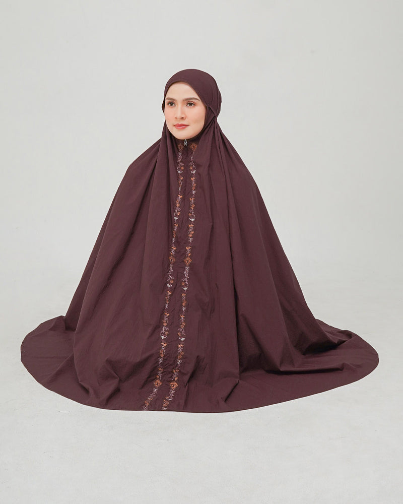 Qilla Travel Prayer Robe - Maroon