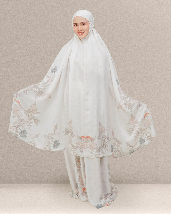 Signature Prayer Robe - Broken White