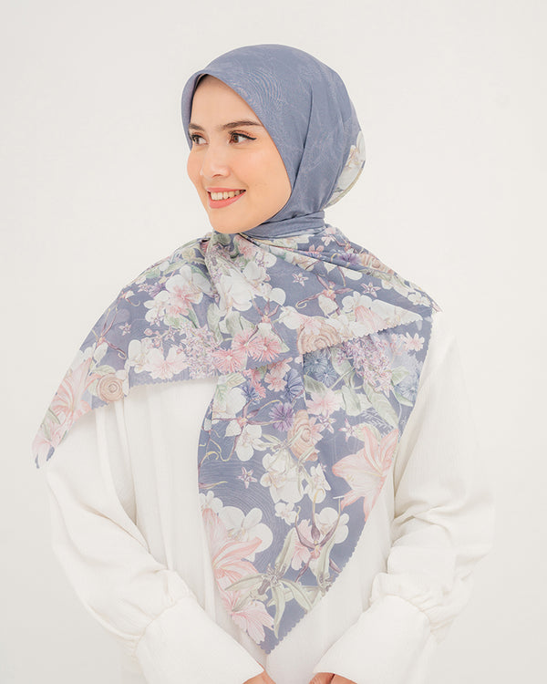 Qays Scarf - Pearl Blue