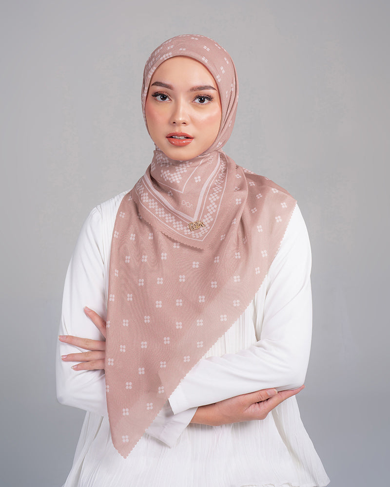 Aziera Scarf - Silver Pink