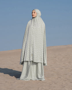 Aziera Prayer Robe - Taupe
