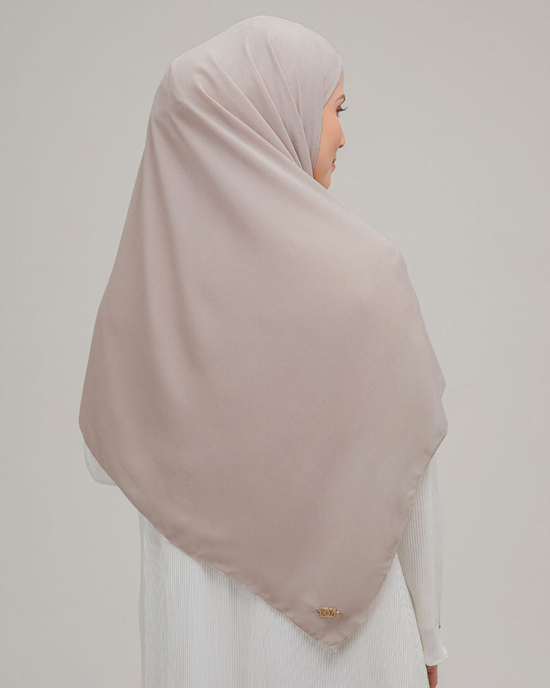 Khalisa Hijab Instant - Taupe