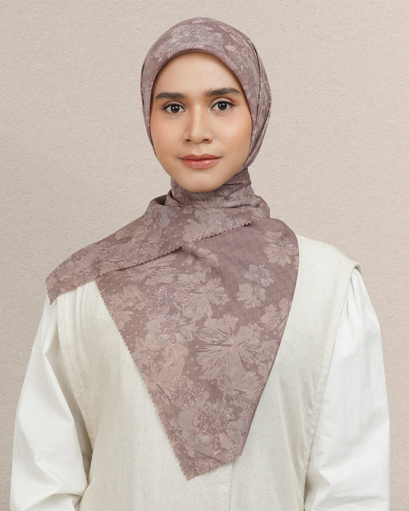 Kyomi Scarf - Brown