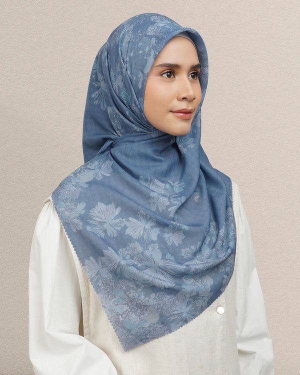 Kyomi Scarf - Denim