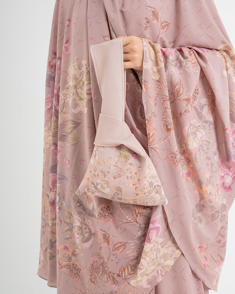 Dinesa Prayer Robe - Oat