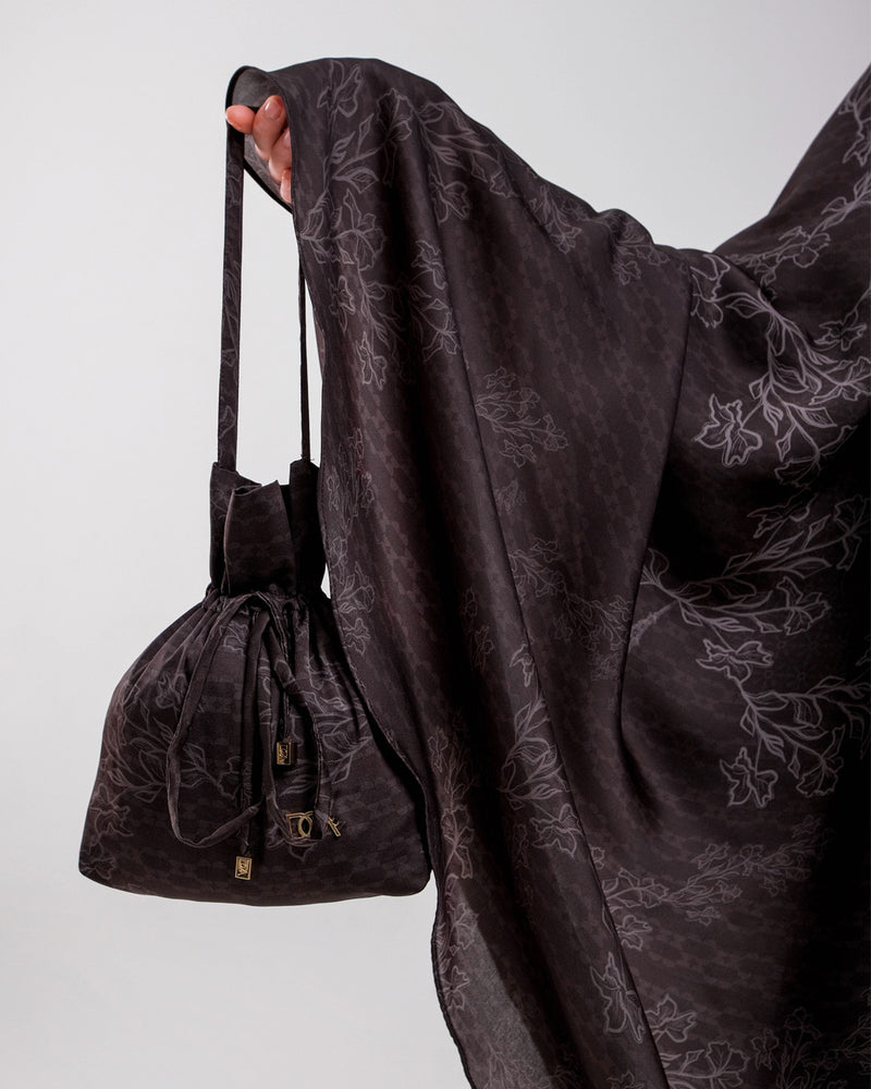 Nadeera Prayer Robe - Black