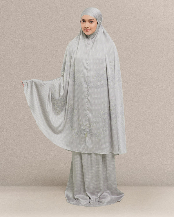 Puspa Prayer Robe - Cloud Gray