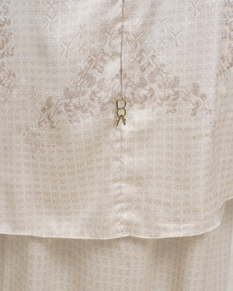 Puspa Prayer Robe - Oatmilk