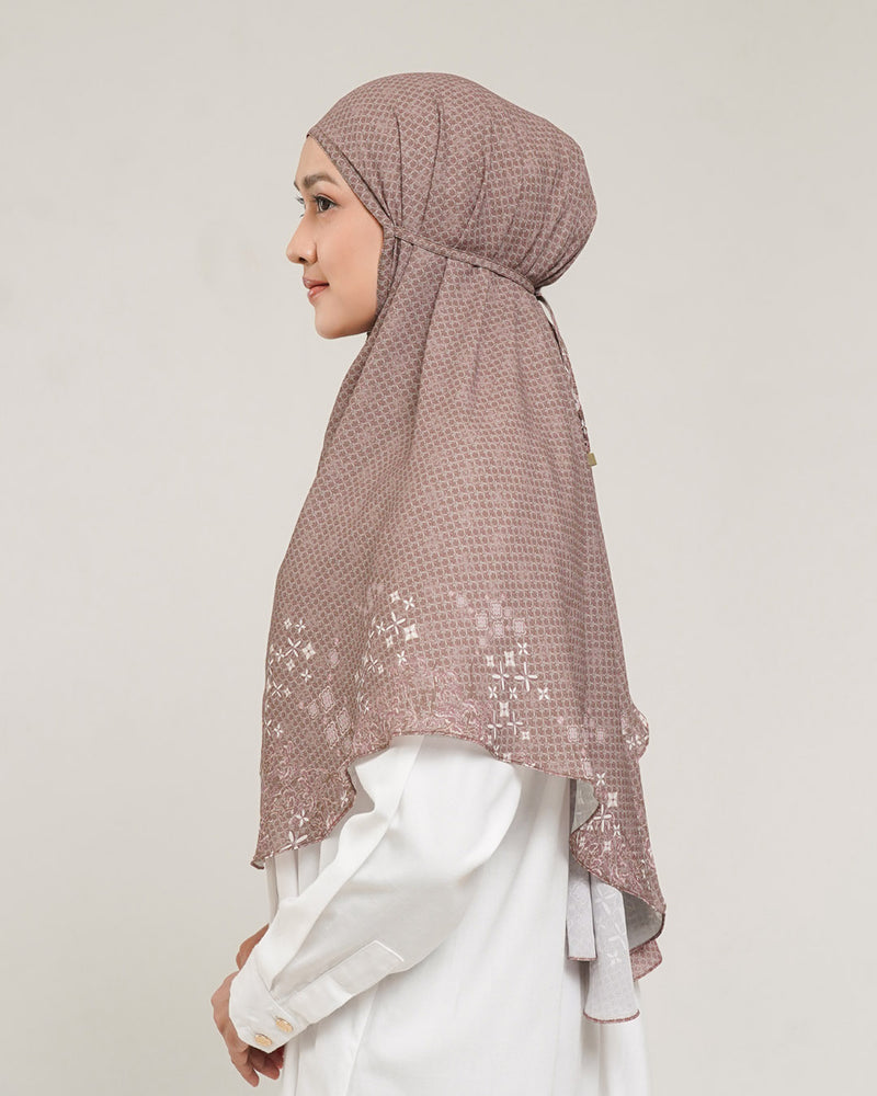 Baiti Puspa Khimar V2 - Light Chesnut
