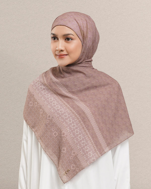Puspa Pashmina Instan - Light Chestnut