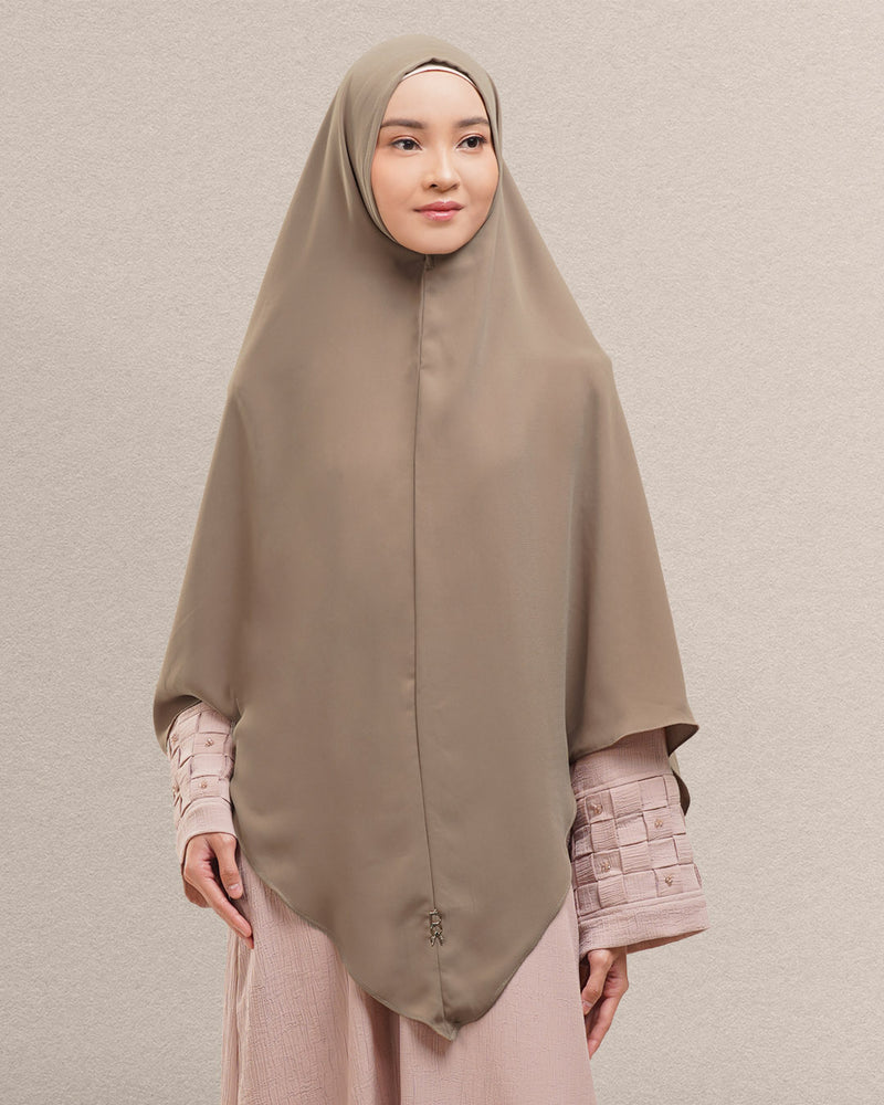 Shakira Khimar Affogato