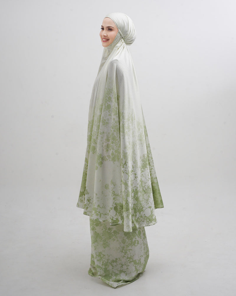 Soleil Prayer Robe - Mossgreen