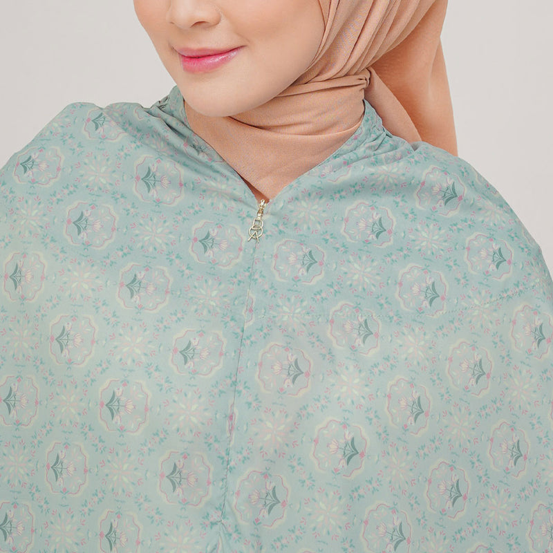 Zeera Travel Prayer Robe - Mint