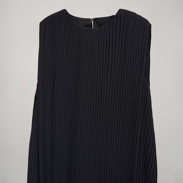 Zarina Inner Pleats Dress - Black