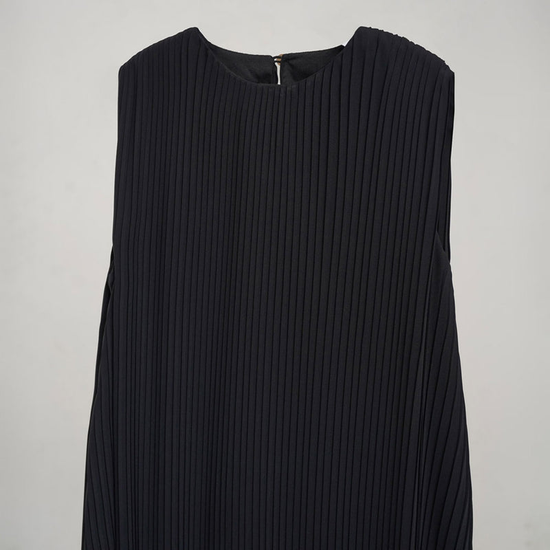 Zarina Inner Pleats Dress - Black