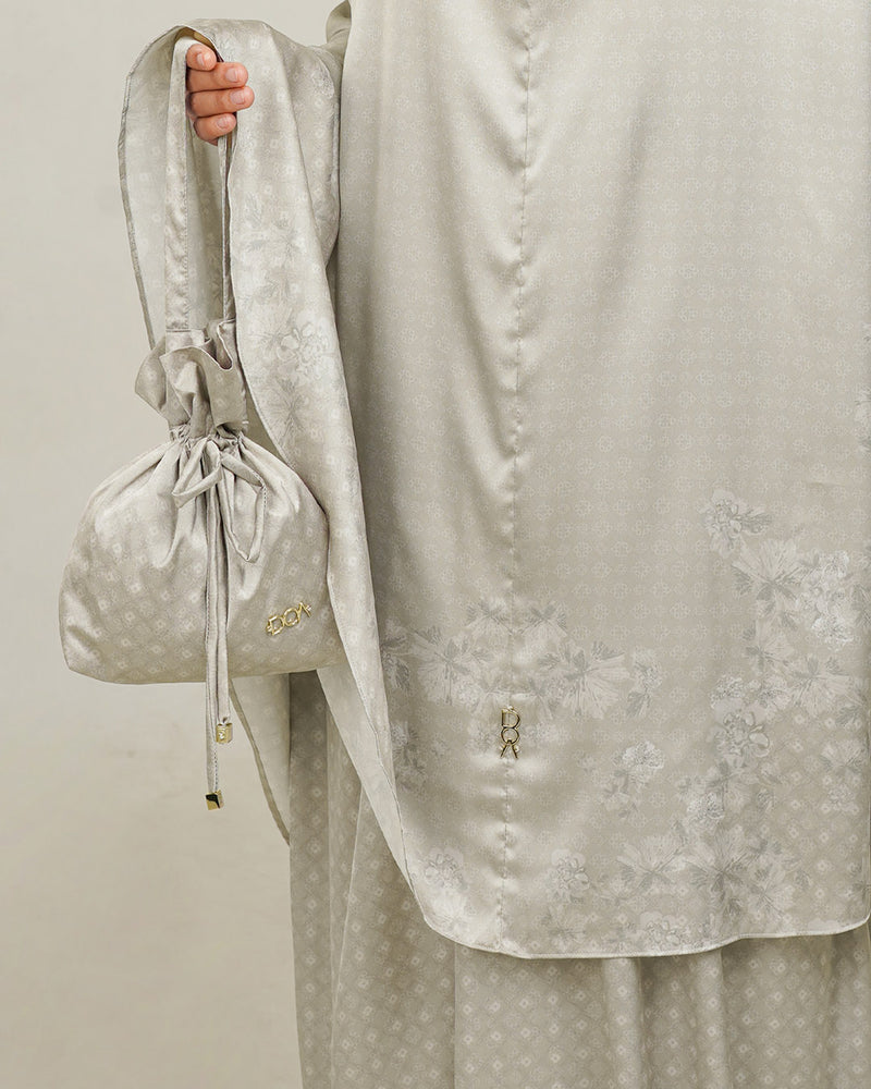 Kyomi Prayer Robe - Taupe