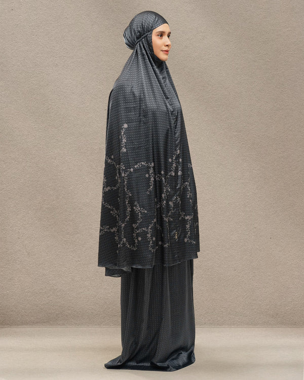 Luna Prayer Robe - Navy