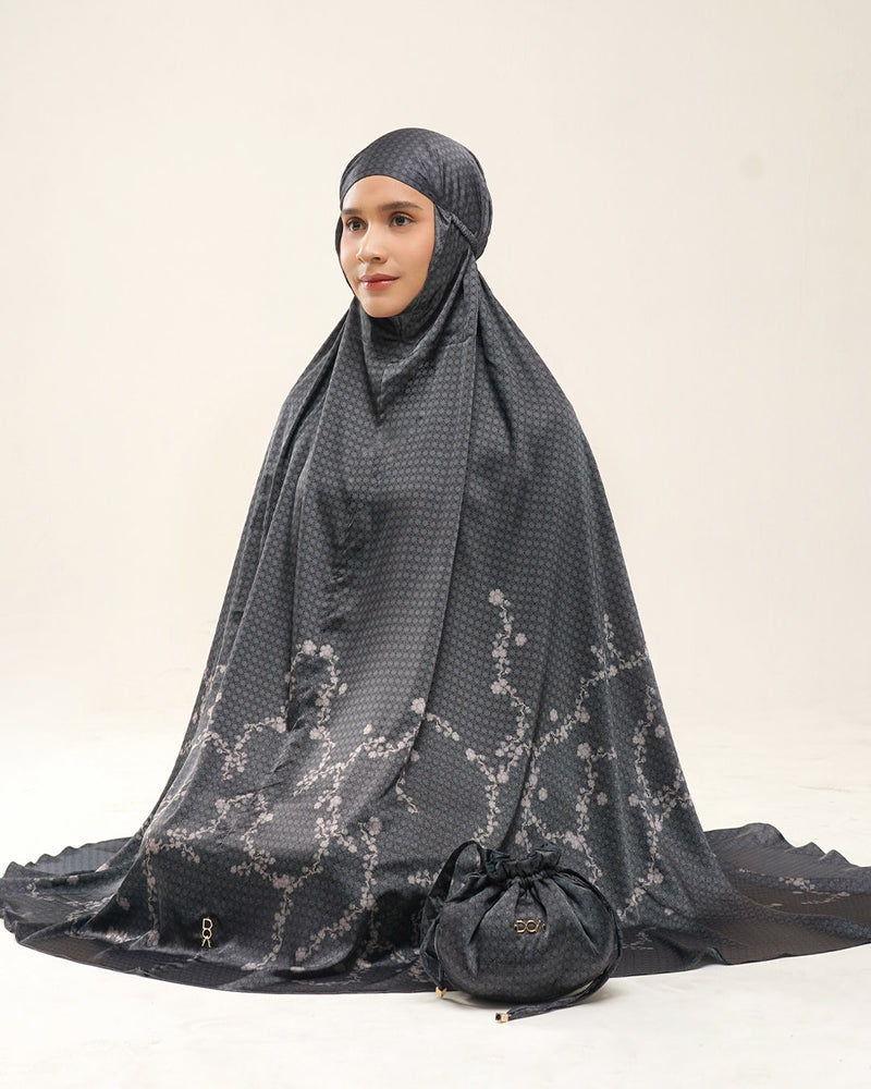 Luna Prayer Robe - Navy