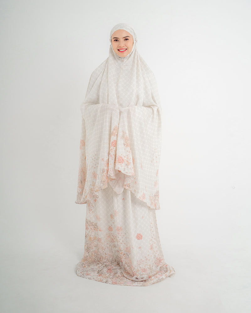 Nara Prayer Robe - Cozy White