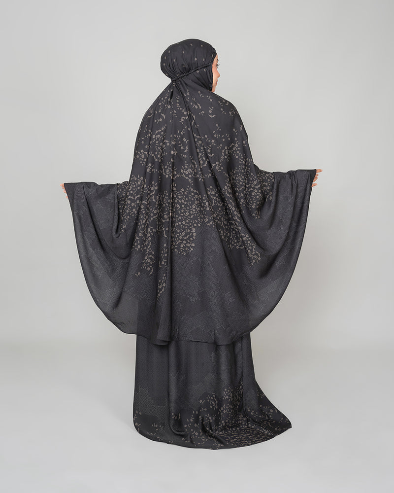 Fayla Prayer Robe - Midnight Black