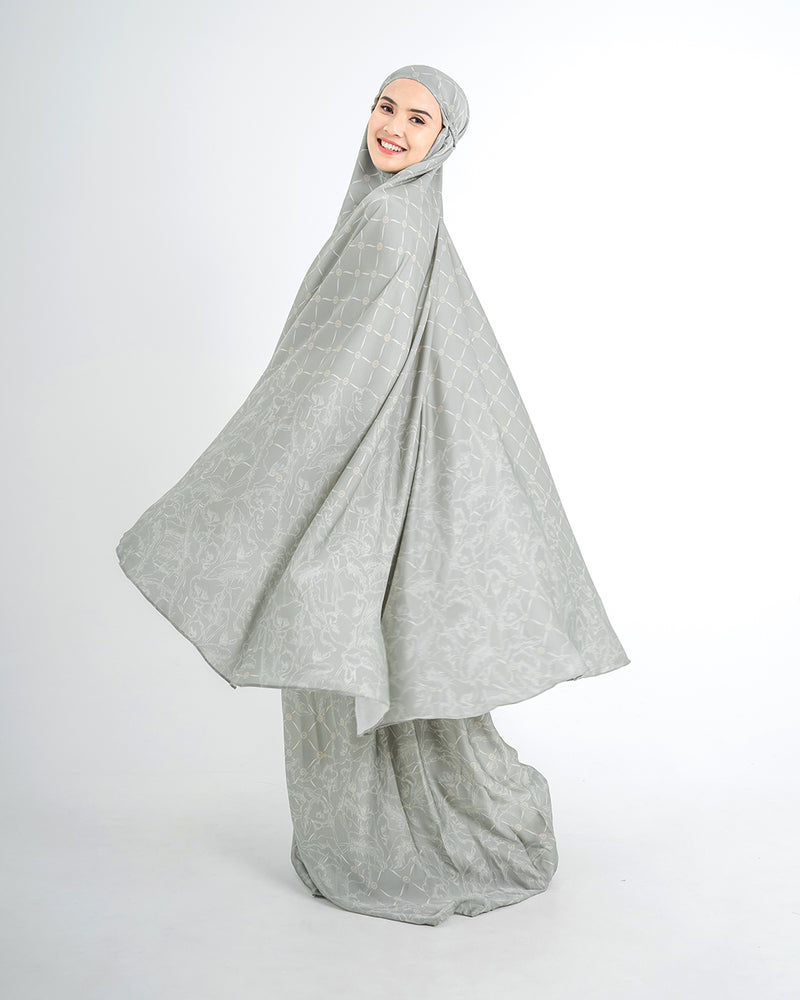 Gauri Prayer Robe - Palladian