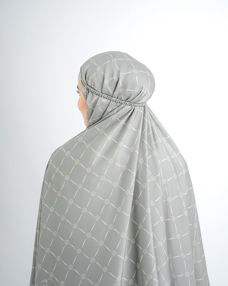 Gauri Prayer Robe - Palladian